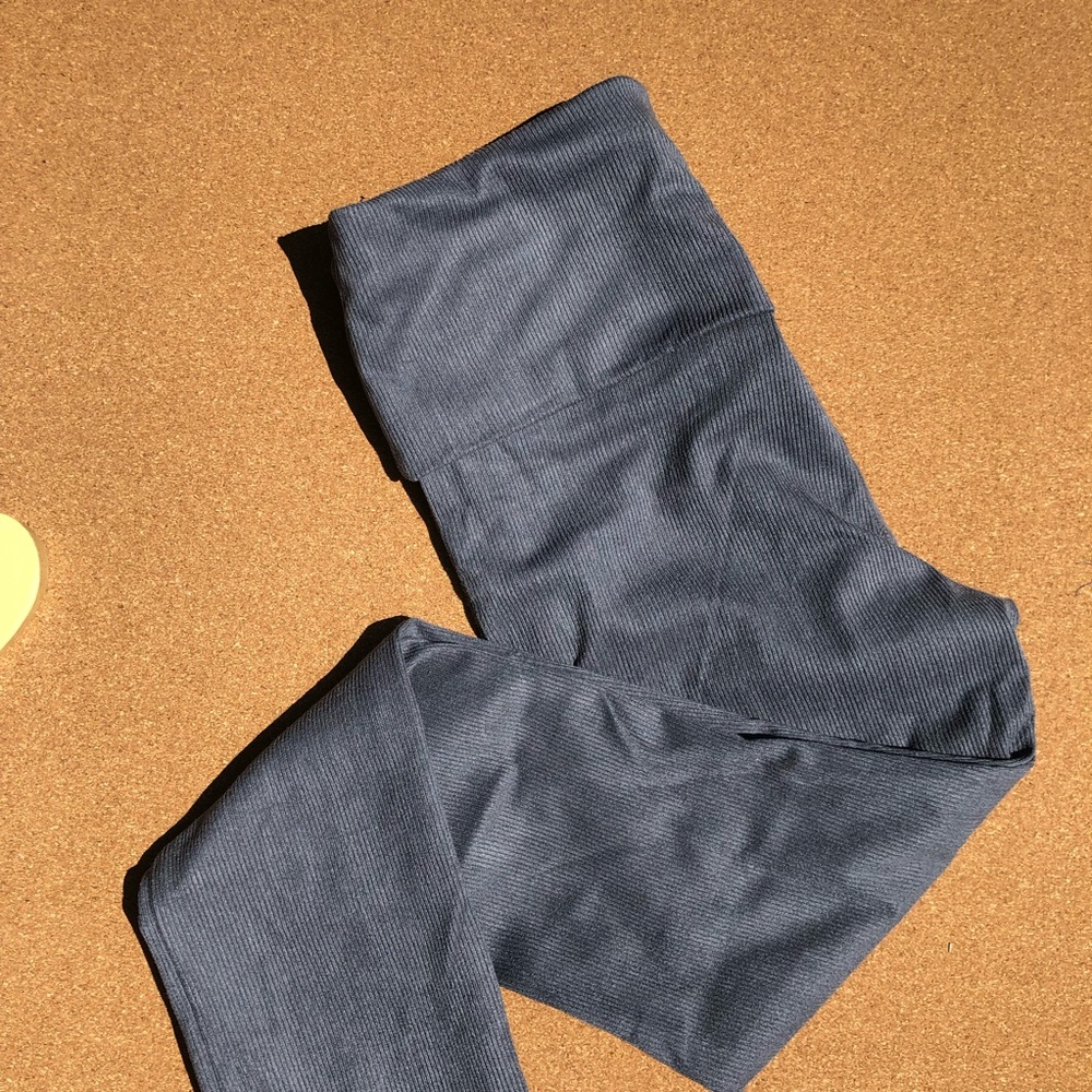 {Free People} Grey Khordney Leggings - Picture 3 of 5